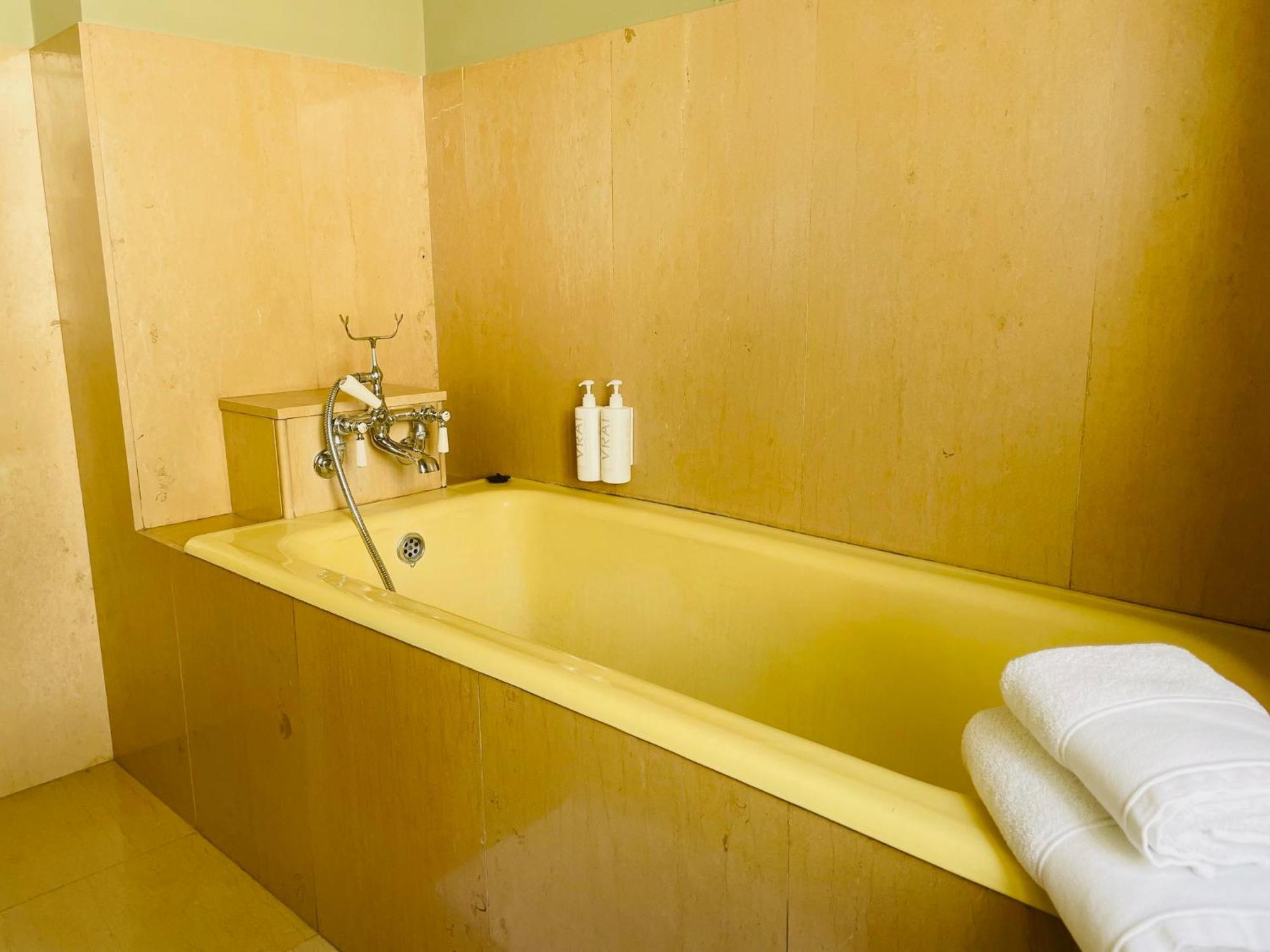 Hotel Particulier Des Jasmins Le Bar-sur-Loup Luaran gambar